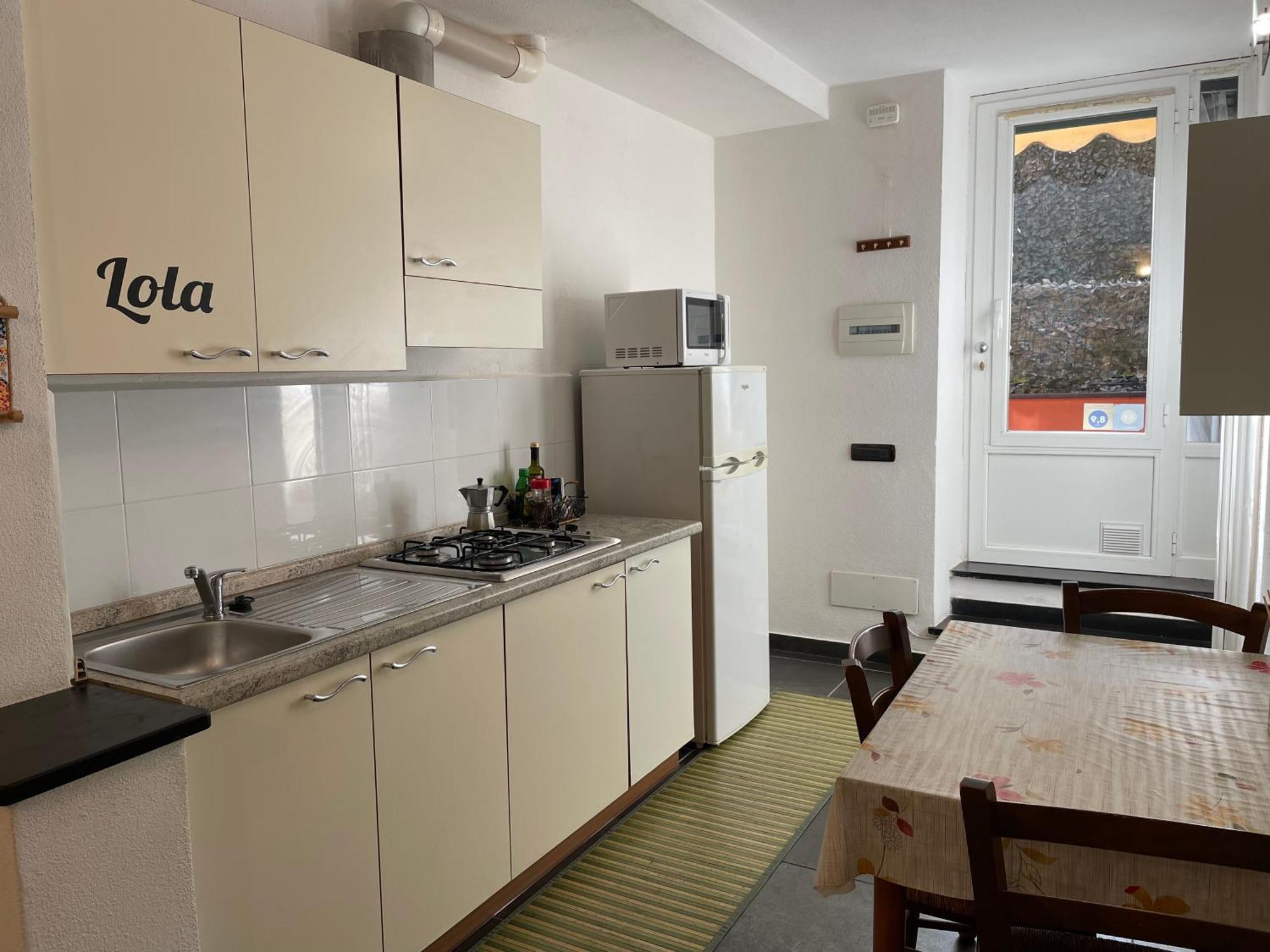 Apartment Sant'Andrea Леванто Екстериор снимка